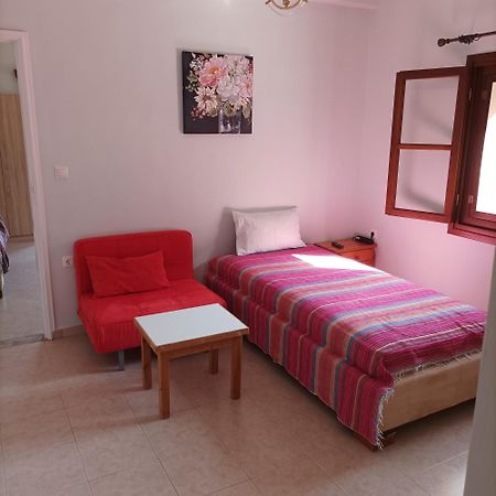 Pedi Breeze Apartment Sými Luaran gambar