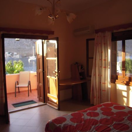 Pedi Breeze Apartment Sými Luaran gambar