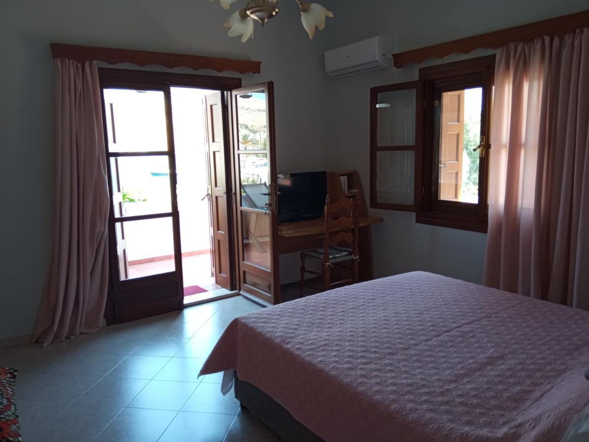 Pedi Breeze Apartment Sými Luaran gambar