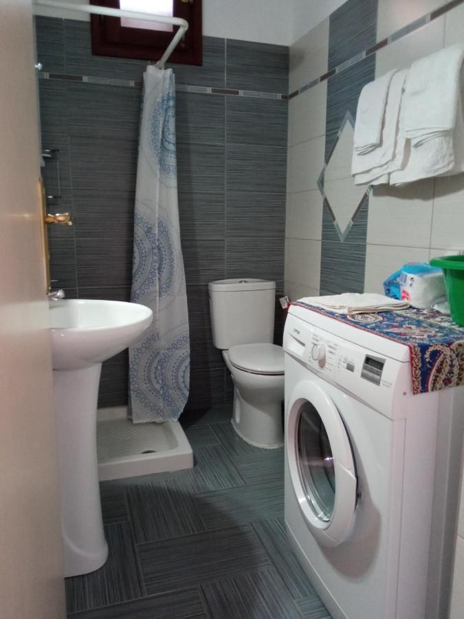 Pedi Breeze Apartment Sými Luaran gambar